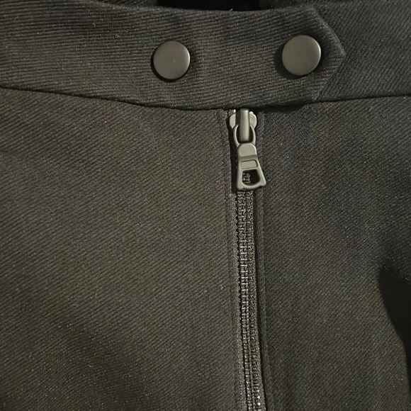 Alice + Olivia Daryl Riding Pant in Black & Natural - Picture 13 of 15